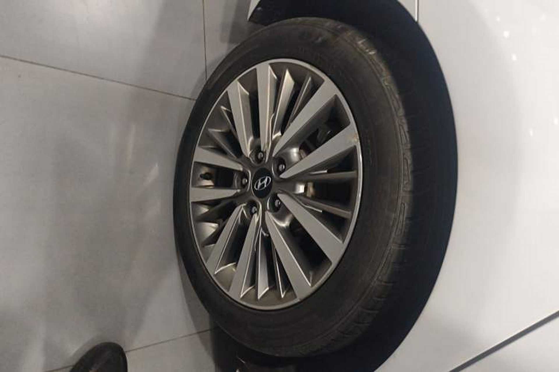 Used Hyundai Mistra 2017 1.6T Automatic Smart GLS China V Standard Right Rear Wheel Hub