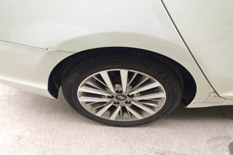Used Hyundai Mistra 2017 1.8L Automatic Smart GLS China V Standard Right Rear Wheel Hub