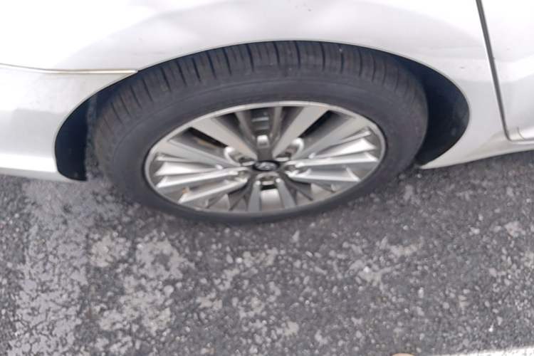 Used Hyundai Mistra 2017 1.6T Automatic Smart GLS China V Standard Right Rear Wheel Hub