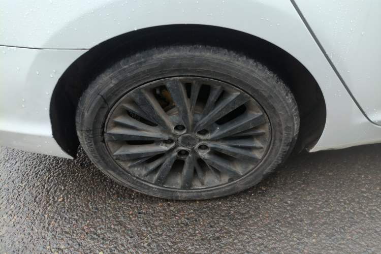 Used Hyundai Mistra 2017 1.8L Automatic Smart GLS China V Standard Right Rear Wheel Hub