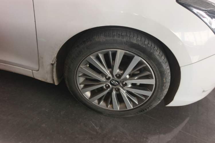 Used Hyundai Mistra 2017 1.8L Automatic Smart GLS China V Standard Right Rear Wheel Hub