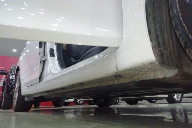 Used Hyundai Mistra 2017 1.8L Automatic Smart GLS China V Standard Right Side Sill