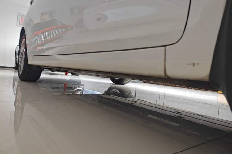 Used Hyundai Mistra 2017 1.6T Automatic Smart GLS China V Standard Right Side Sill