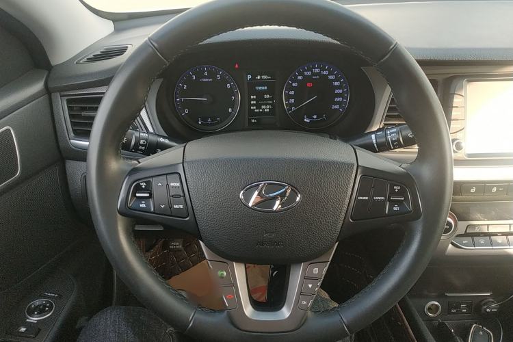 Used Hyundai Mistra 2017 1.8L Automatic Deluxe DLX Model China V Emission Standard Steering Wheel