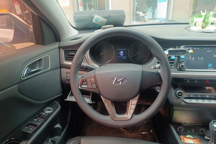 Used Hyundai Mistra 2017 1.8L Automatic Smart GLS China V Standard Steering Wheel
