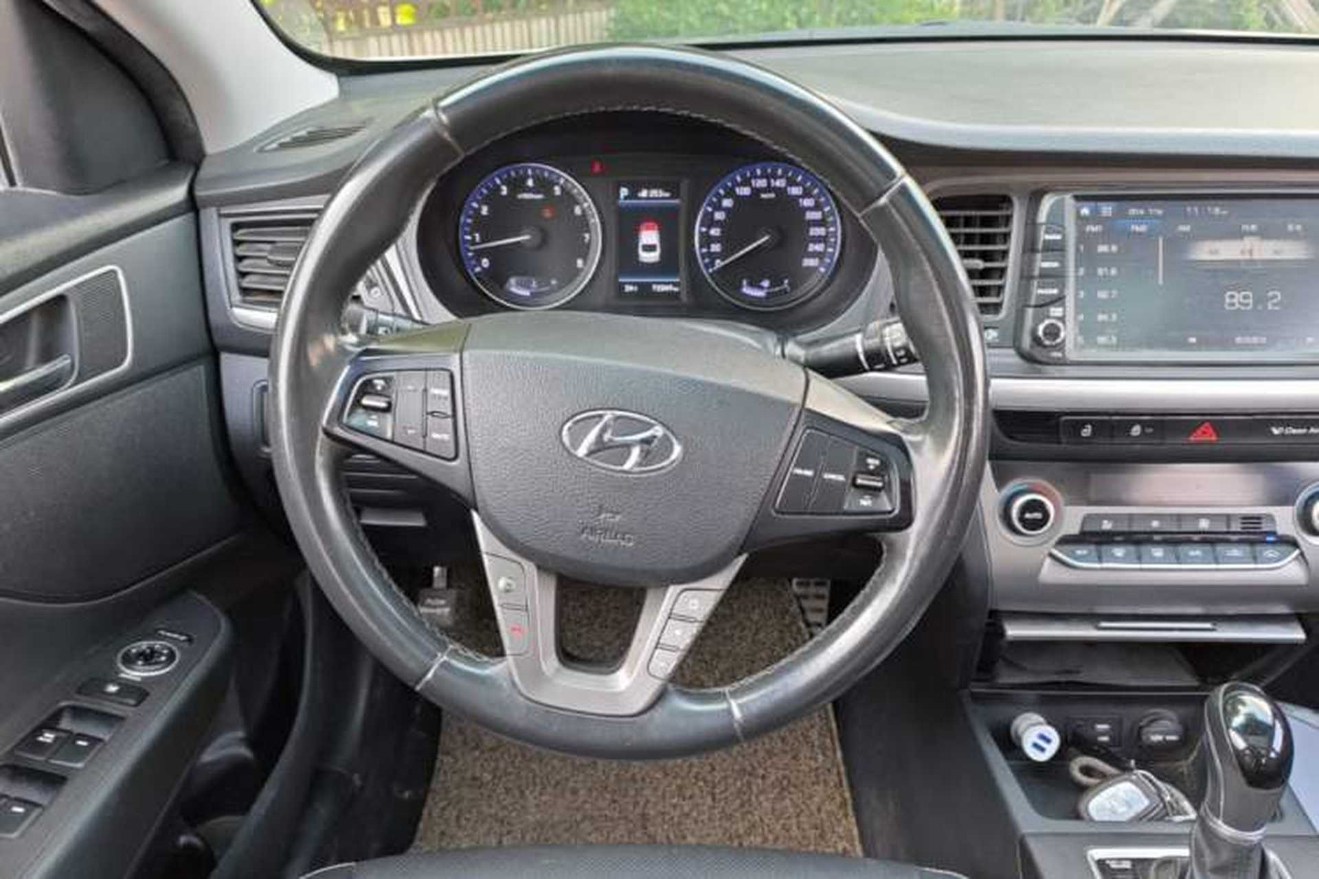 Used Hyundai Mistra 2017 1.6T Automatic Flagship Model TOP China V Emission Standard Steering Wheel