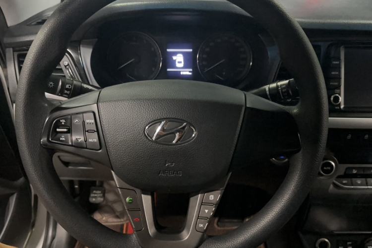 Used Hyundai Mistra 2017 1.8L Automatic Smart GLS China V Standard Steering Wheel
