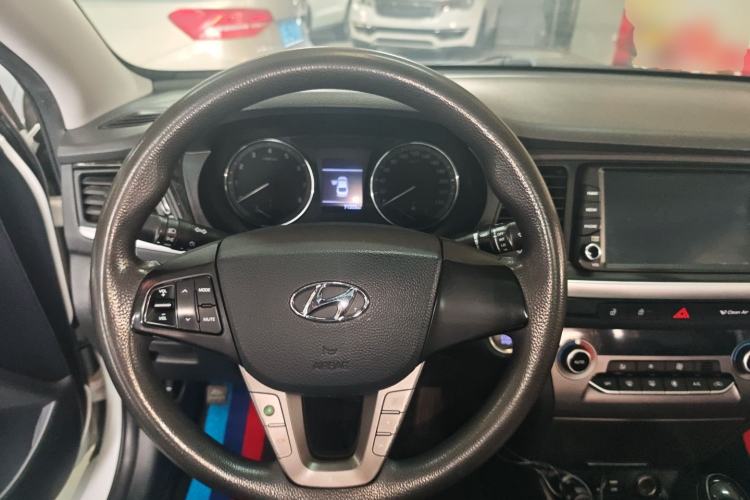 Used Hyundai Mistra 2017 1.8L Automatic Smart GLS China V Standard Steering Wheel