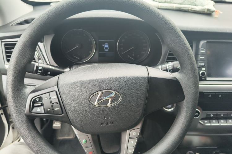 Used Hyundai Mistra 2017 1.8L Automatic Smart GLS China V Standard Steering Wheel