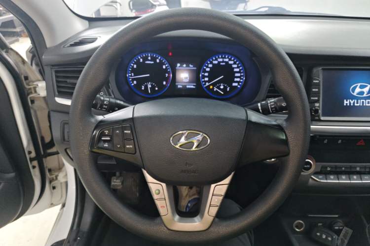 Used Hyundai Mistra 2017 1.6T Automatic Smart GLS China V Standard Steering Wheel
