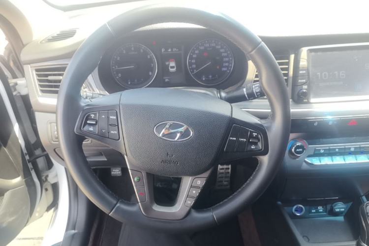 Used Hyundai Mistra 2017 1.6T Automatic Flagship Model TOP China V Emission Standard Steering Wheel
