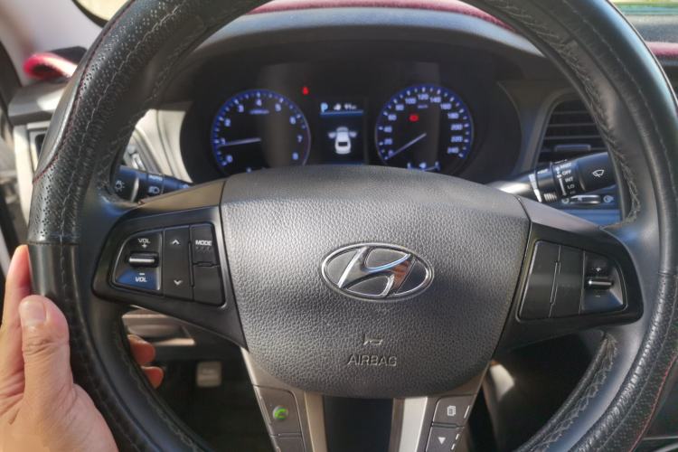 Used Hyundai Mistra 2017 1.8L Automatic Deluxe DLX Model China V Emission Standard Steering Wheel