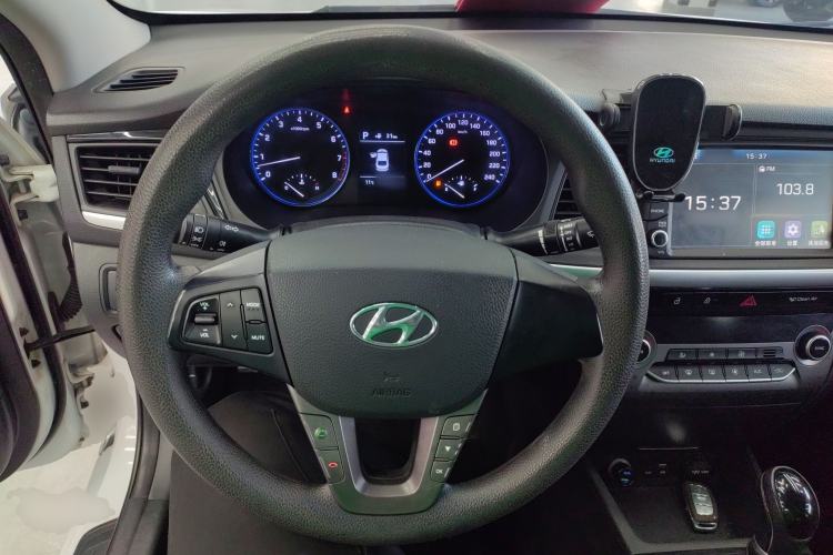 Used Hyundai Mistra 2017 1.8L Automatic Smart GLS China V Standard Steering Wheel
