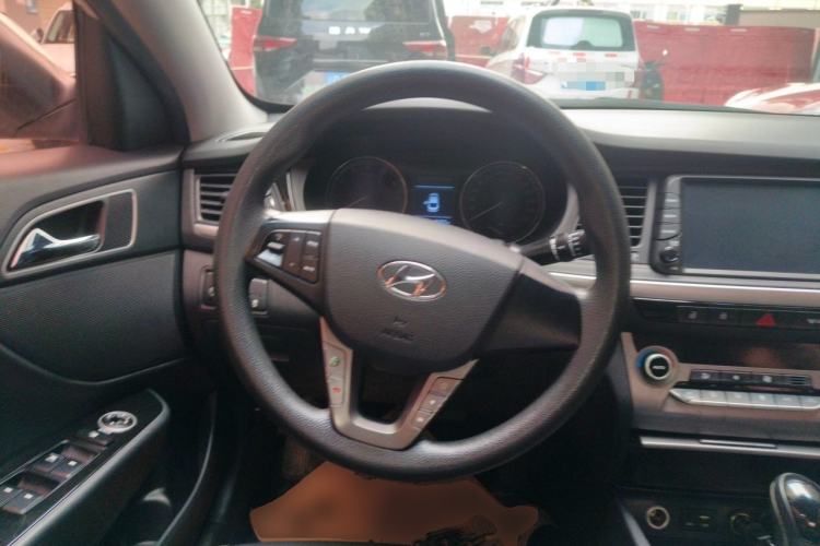 Used Hyundai Mistra 2017 1.6T Automatic Flagship Model TOP China V Emission Standard Steering Wheel