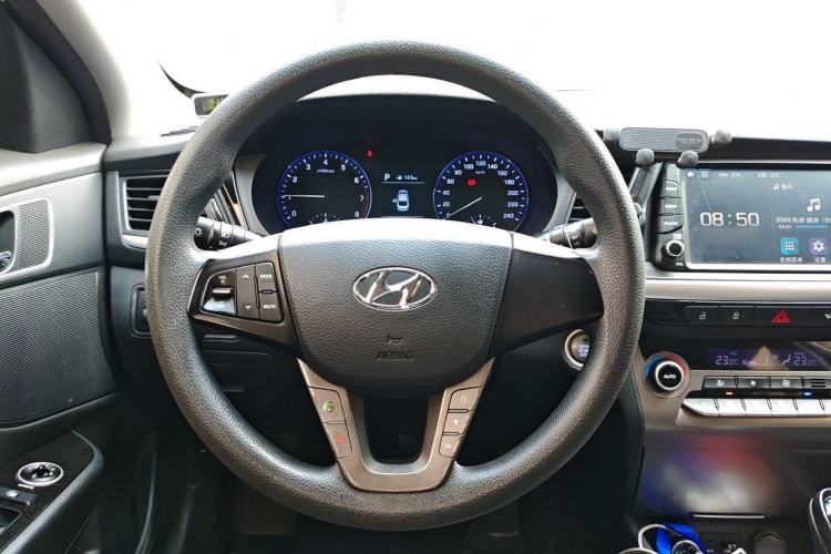 Used Hyundai Mistra 2017 1.8L Automatic Smart GLS China V Standard Steering Wheel