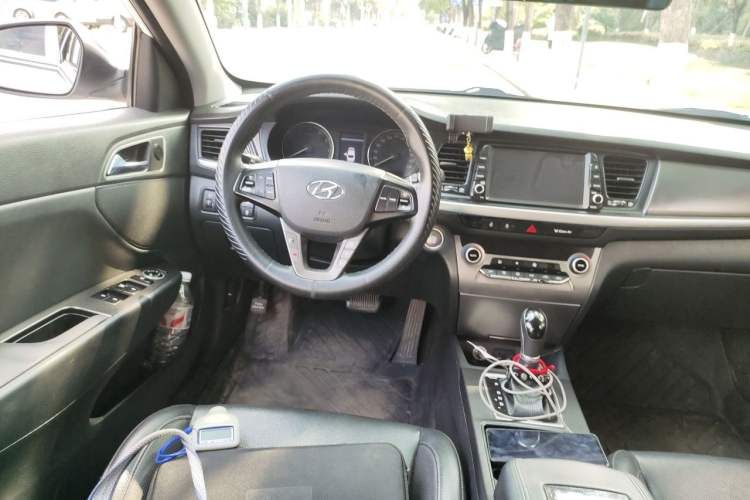 Used Hyundai Mistra 2017 1.8L Automatic Deluxe DLX Model China V Emission Standard Steering Wheel
