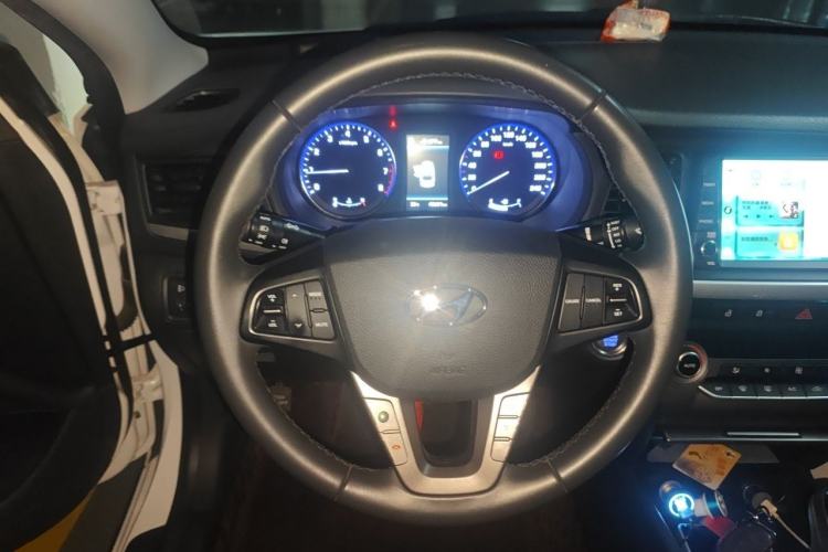 Used Hyundai Mistra 2017 1.8L Automatic Deluxe DLX Model China V Emission Standard Steering Wheel