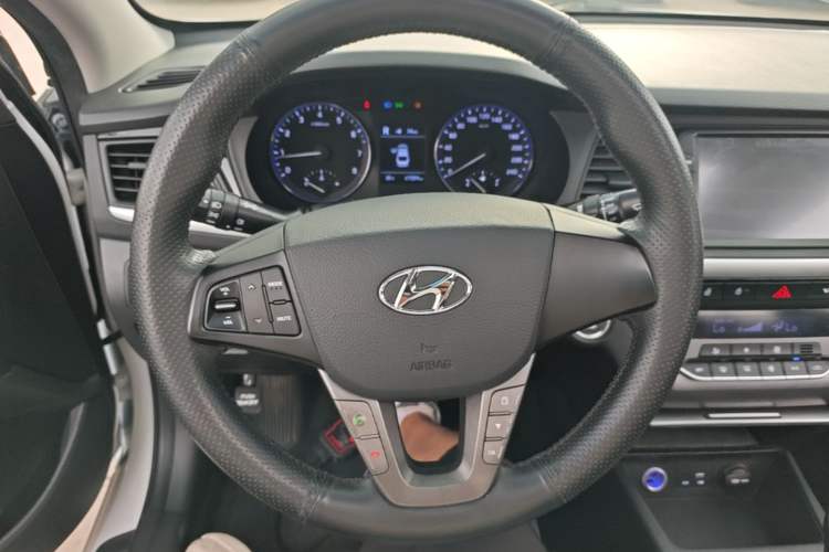 Used Hyundai Mistra 2017 1.8L Automatic Smart GLS China V Standard Steering Wheel