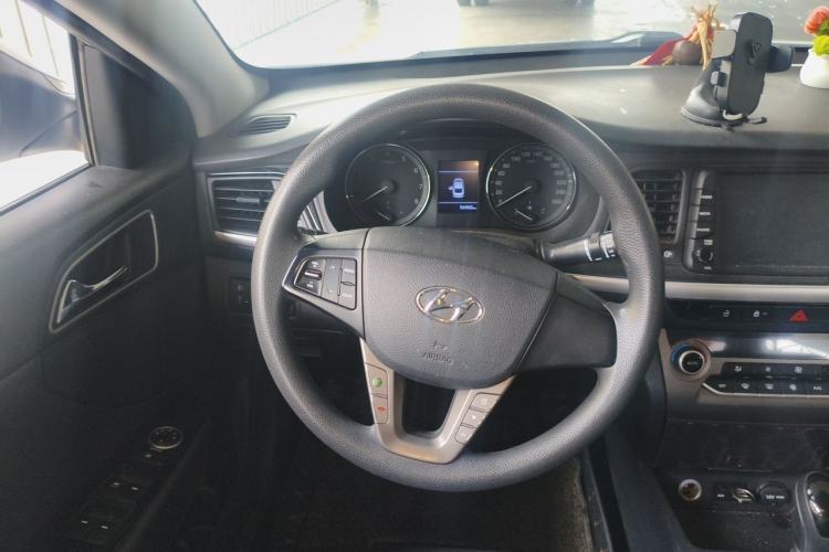 Used Hyundai Mistra 2017 1.6T Automatic Smart GLS China V Standard Steering Wheel