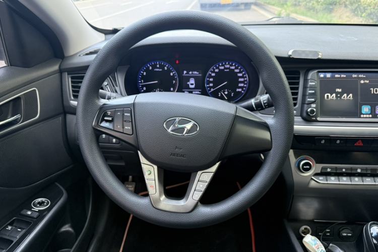 Used Hyundai Mistra 2017 1.8L Automatic Smart GLS China V Standard Steering Wheel