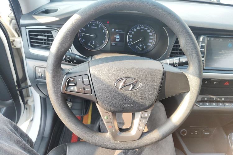 Used Hyundai Mistra 2017 1.8L Automatic Smart GLS China V Standard Steering Wheel