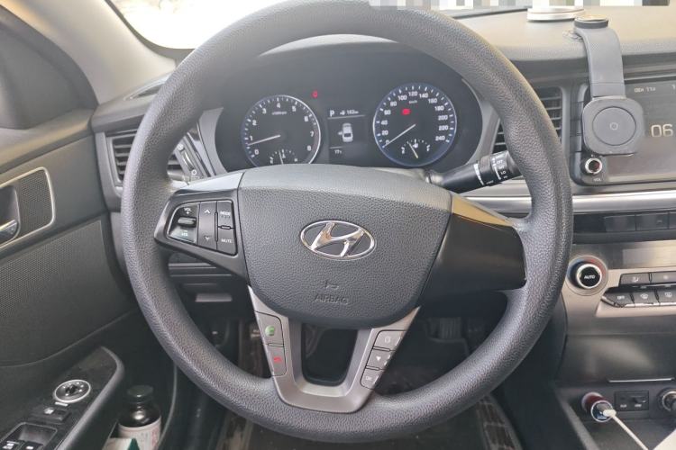 Used Hyundai Mistra 2017 1.8L Automatic Smart GLS China V Standard Steering Wheel