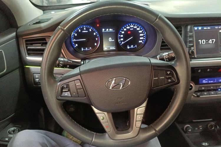 Used Hyundai Mistra 2017 1.8L Automatic Deluxe DLX Model China V Emission Standard Steering Wheel