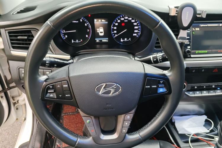 Used Hyundai Mistra 2017 1.8L Automatic Deluxe DLX Model China V Emission Standard Steering Wheel