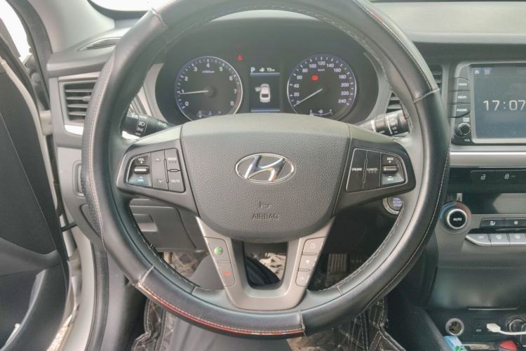 Used Hyundai Mistra 2017 1.8L Automatic Deluxe DLX Model China V Emission Standard Steering Wheel