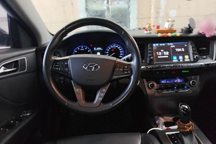 Used Hyundai Mistra 2017 1.8L Automatic Deluxe DLX Model China V Emission Standard Steering Wheel