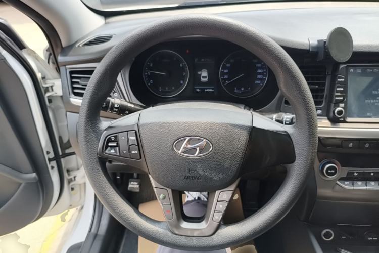 Used Hyundai Mistra 2017 1.8L Automatic Smart GLS China V Standard Steering Wheel