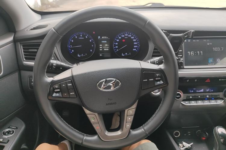 Used Hyundai Mistra 2017 1.8L Automatic Deluxe DLX Model China V Emission Standard Steering Wheel