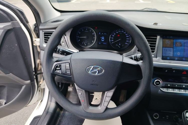 Used Hyundai Mistra 2017 1.6T Automatic Smart GLS China V Standard Steering Wheel