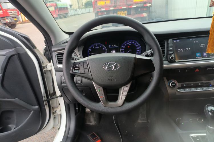 Used Hyundai Mistra 2017 1.8L Automatic Smart GLS China V Standard Steering Wheel