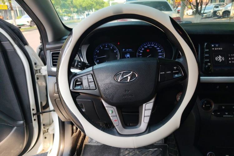Used Hyundai Mistra 2017 1.6T Automatic Smart GLS China V Standard Steering Wheel