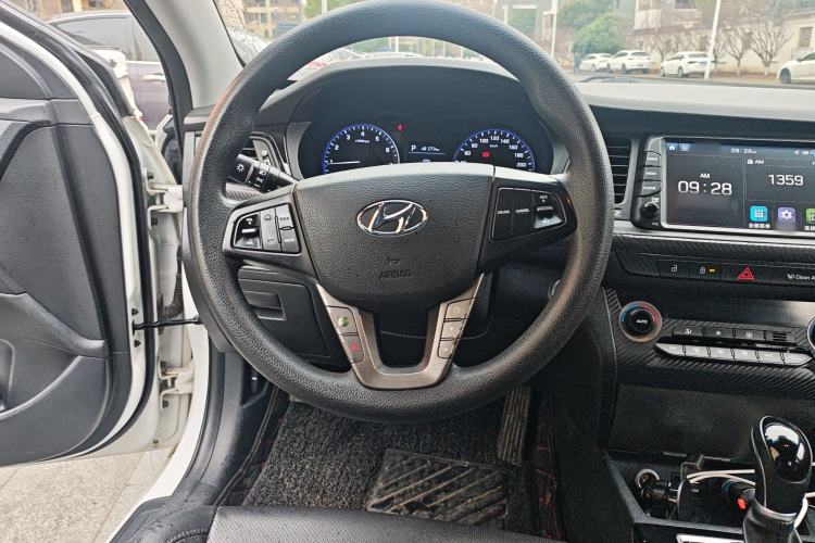 Used Hyundai Mistra 2017 1.8L Automatic Smart GLS China V Standard Steering Wheel