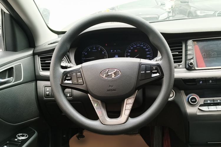 Used Hyundai Mistra 2017 1.8L Automatic Smart GLS China V Standard Steering Wheel