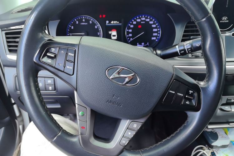 Used Hyundai Mistra 2017 1.8L Automatic Deluxe DLX Model China V Emission Standard Steering Wheel