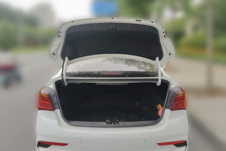 Used Hyundai Mistra 2017 1.8L Automatic Deluxe DLX Model China V Emission Standard Trunk