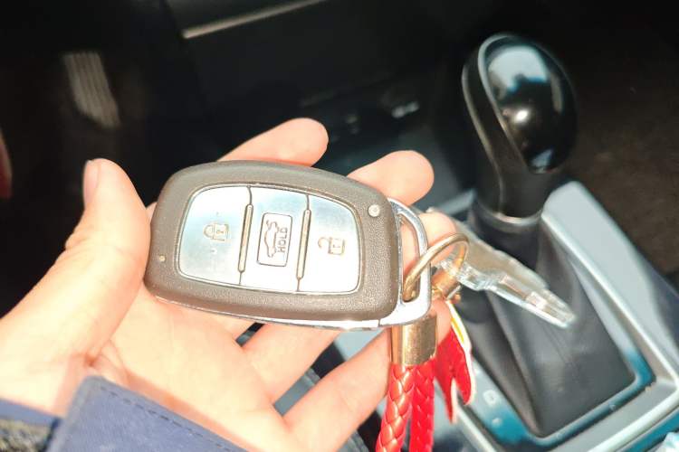 Used Hyundai Mistra 2017 1.6T Automatic Smart GLS China V Standard Vehicle Key