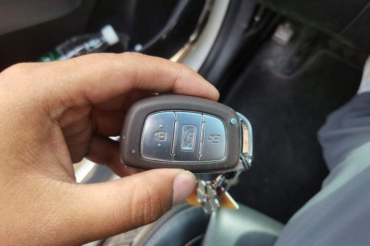 Used Hyundai Mistra 2017 1.6T Automatic Smart GLS China V Standard Vehicle Key