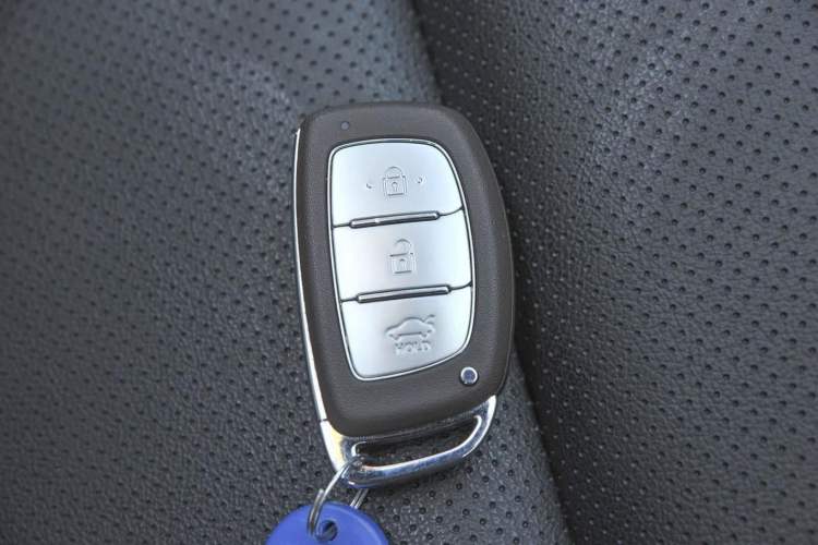 Used Hyundai Mistra 2017 1.6T Automatic Smart GLS China V Standard Vehicle Key