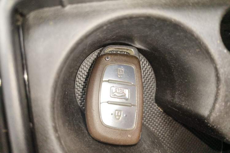 Used Hyundai Mistra 2017 1.6T Automatic Flagship Model TOP China V Emission Standard Vehicle Key