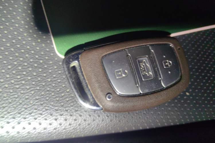 Used Hyundai Mistra 2017 1.6T Automatic Smart GLS China V Standard Vehicle Key