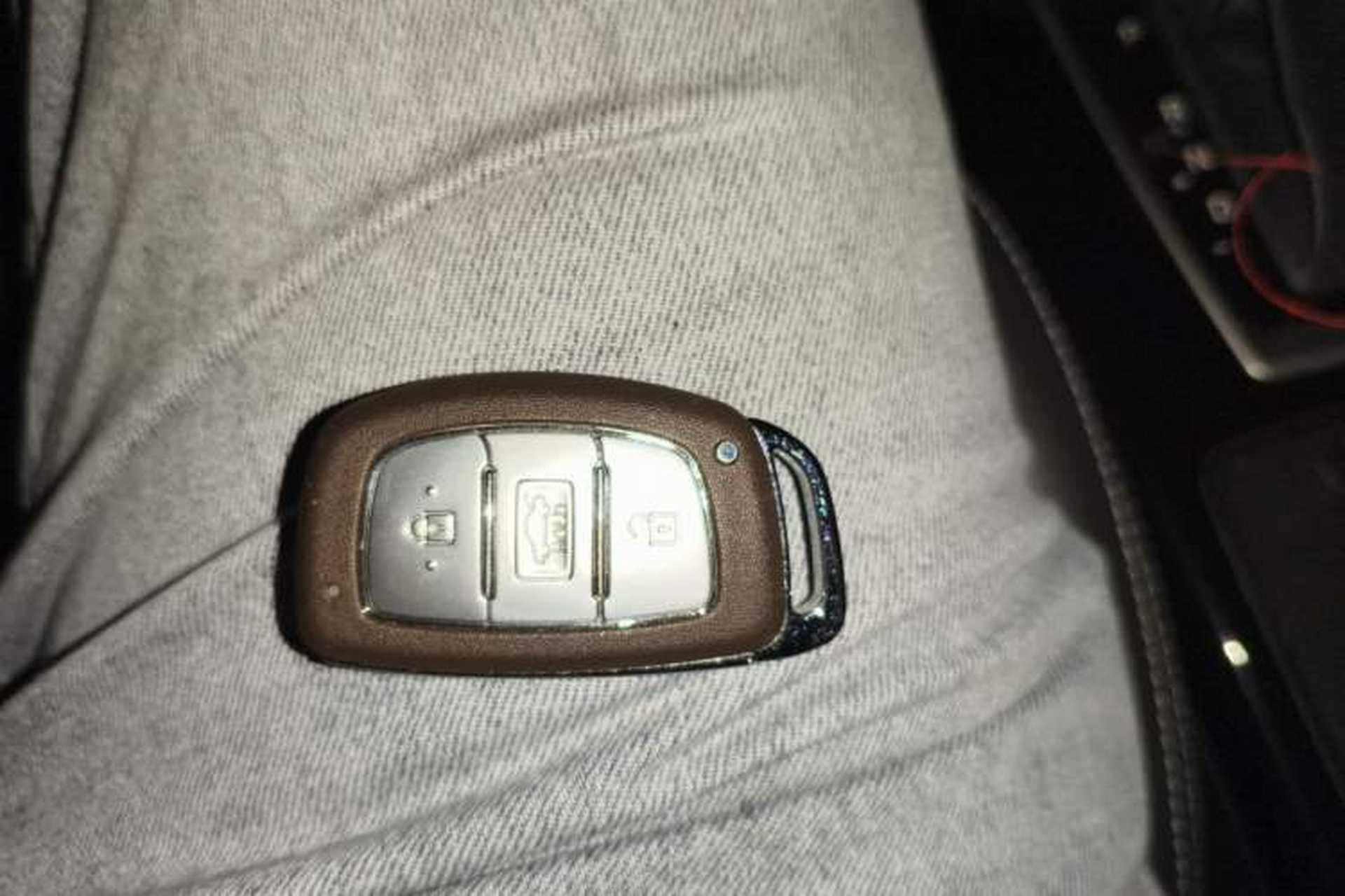 Used Hyundai Mistra 2017 1.6T Automatic Smart GLS China V Standard Vehicle Key