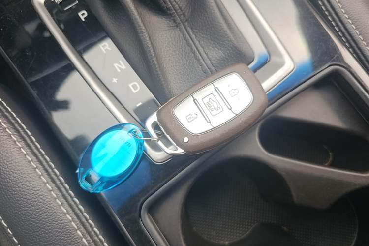 Used Hyundai Mistra 2017 1.6T Automatic Smart GLS China V Standard Vehicle Key