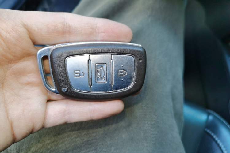 Used Hyundai Mistra 2017 1.6T Automatic Smart GLS China V Standard Vehicle Key