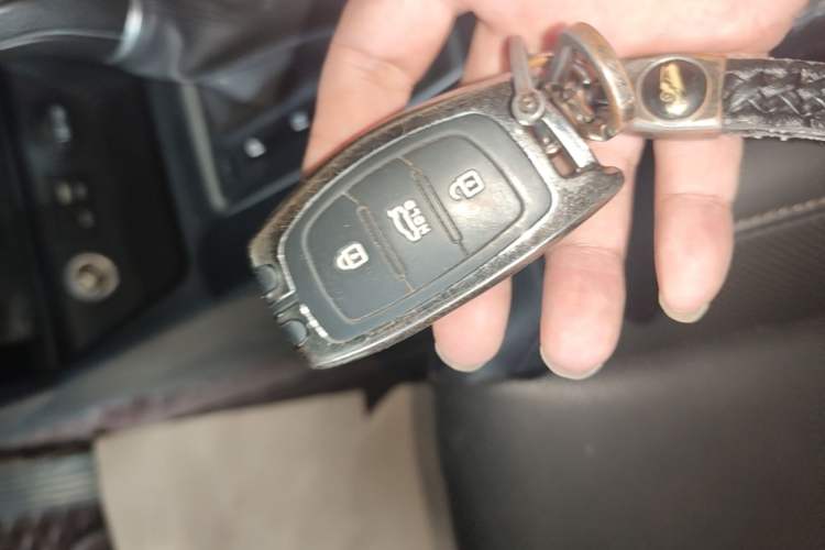 Used Hyundai Mistra 2017 1.8L Automatic Smart GLS China V Standard Vehicle Key
