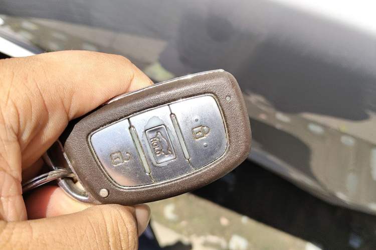 Used Hyundai Mistra 2017 1.6T Automatic Smart GLS China V Standard Vehicle Key