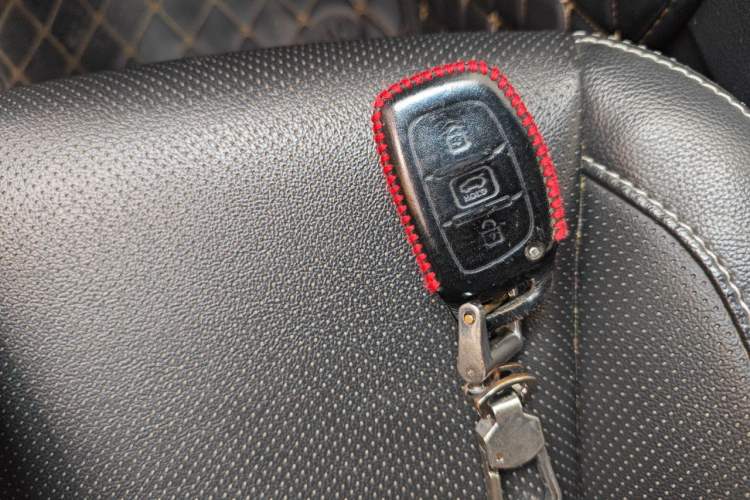Used Hyundai Mistra 2017 1.6T Automatic Smart GLS China V Standard Vehicle Key
